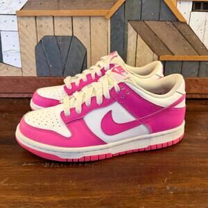 Nike Dunk Low "Laser Fuchsia" GS/Kids Shoes Size 5Y‎